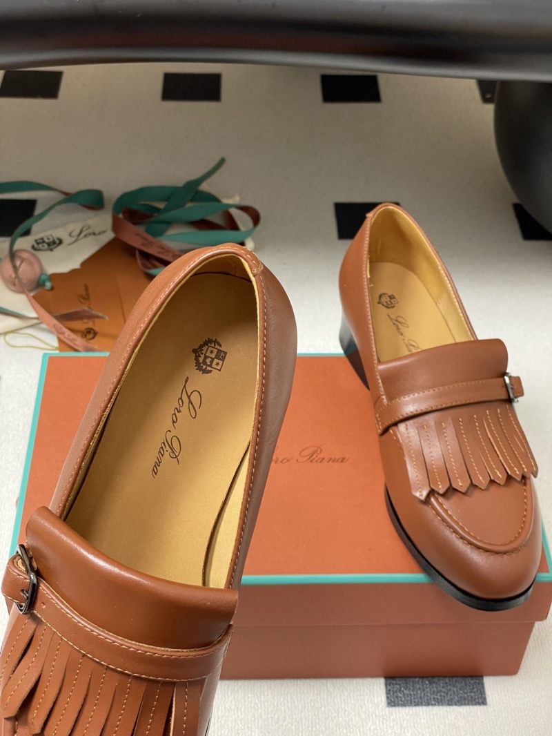 L0r0 P1ana loafers